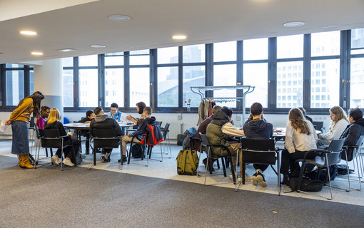 28mai_CURIOUSLAB_EGALITE___F-H