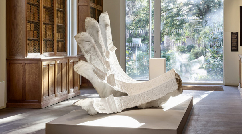 Sculpture de Marina Mankarios en salle des plaques au musée départemental Albert-Kahn 