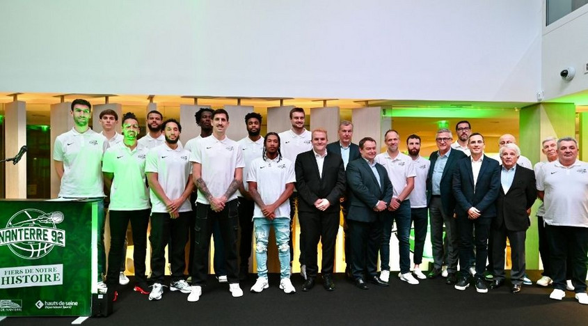 L'équipe de la saison 2025-2026 de Nanterre 92, le club de basket des Hauts-de-Seine