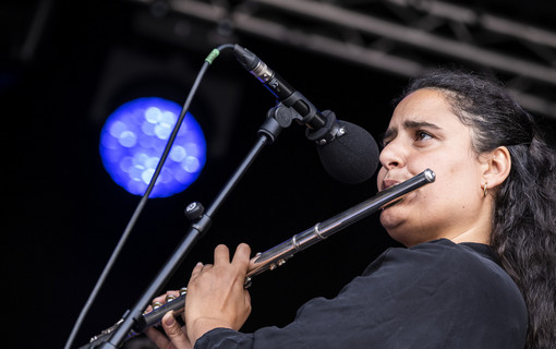 Retour en images sur La Défense Jazz Festival 2022. Vingt-trois concerts du 20 au 26 juin sur le parvis de Paris La Défense. Retour en images sur La Défense Jazz Festival 2022. Vingt-trois concerts du 20 au 26 juin sur le parvis de Paris La Défense.