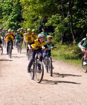 3000 jeunes particpent au troph&eacute;e aventure et au troph&eacute;e aventure adapt&eacute;, deux dispositifs de sport scolaire du D&eacute;partement des Hauts-de-Seine