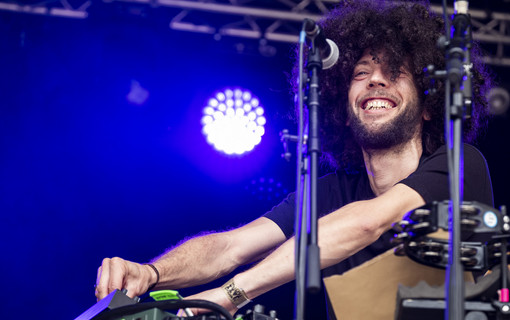 Retour en images sur La Défense Jazz Festival 2022. Vingt-trois concerts du 20 au 26 juin sur le parvis de Paris La Défense. 