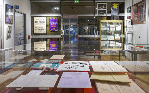 Dans les coulisses des theatres des Hauts-de-Seine la nouvelle exposition presentee aux Archives departementales jusqu au 14 novembre 2025