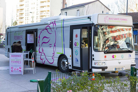 Le Bus Santé Femmes à Vanves (21 janvier 2020)