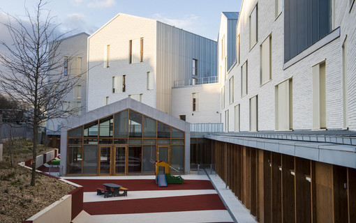 Un d&eacute;partement aux c&ocirc;t&eacute;s des communes 