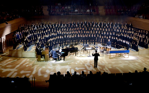 Le choeur de la Maîtrise des Hauts-de-Seine en représentation