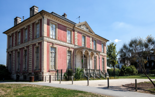 La Folie Saint-James