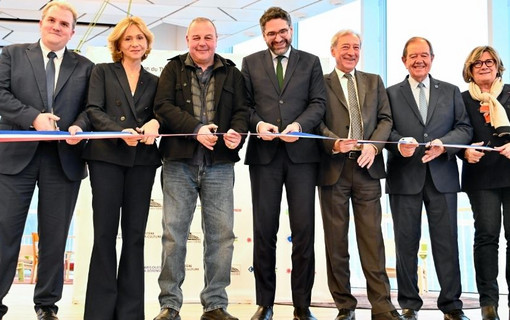 Lors de l'inauguration du th&eacute;&acirc;tre Nanterre-Amaniders le 9 janvier 2026.