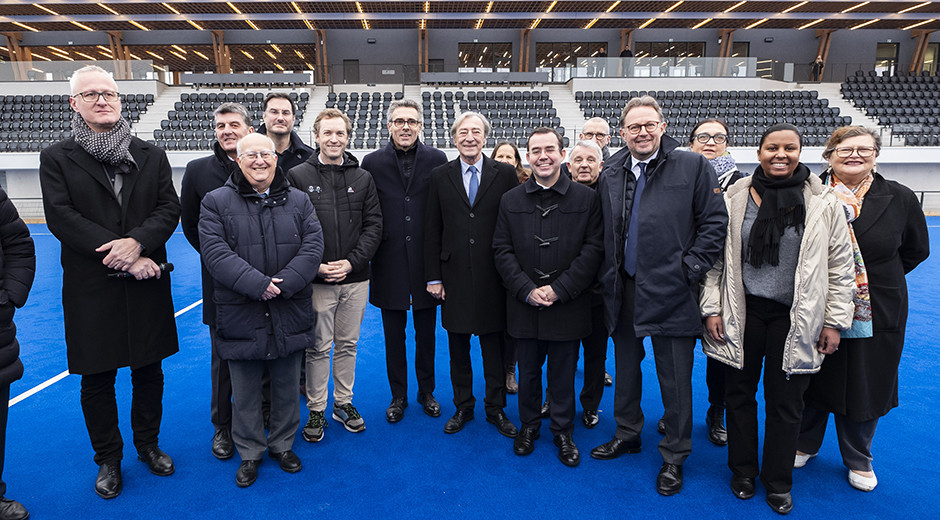 REMISE DES CLÉS DU STADE DÉPARTEMENTAL YVES-DU-MANOIR