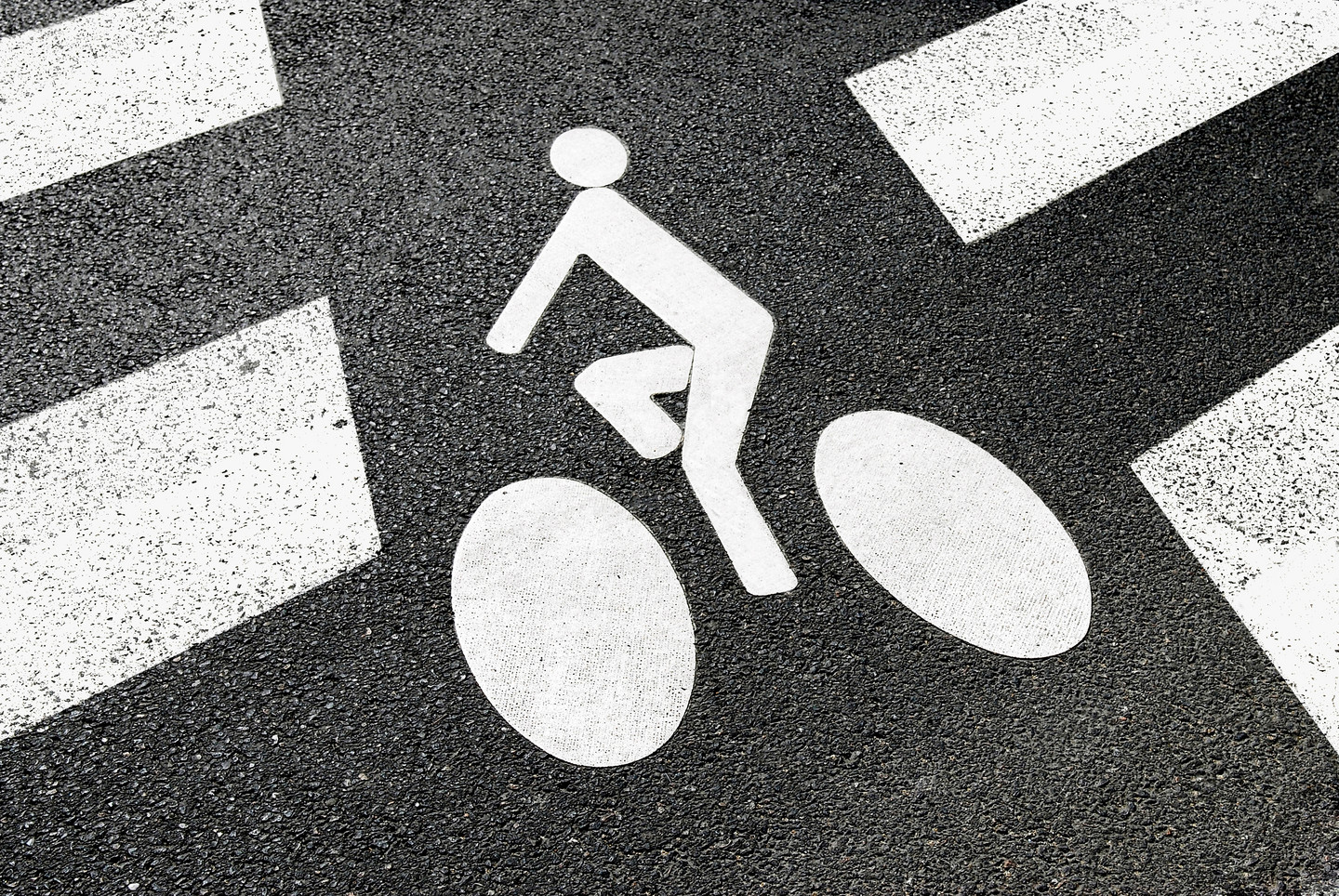 piste-cyclable Le Département des Hauts-de-Seine mene une politique volontariste en matière d'aménagements cyclables