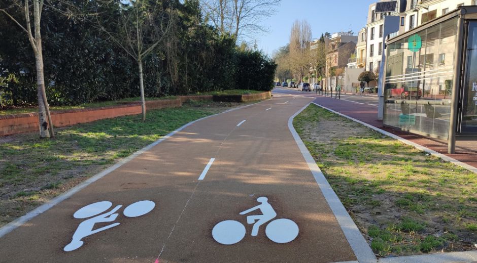 La nouvelle piste bidirectionnelle de la route départementale